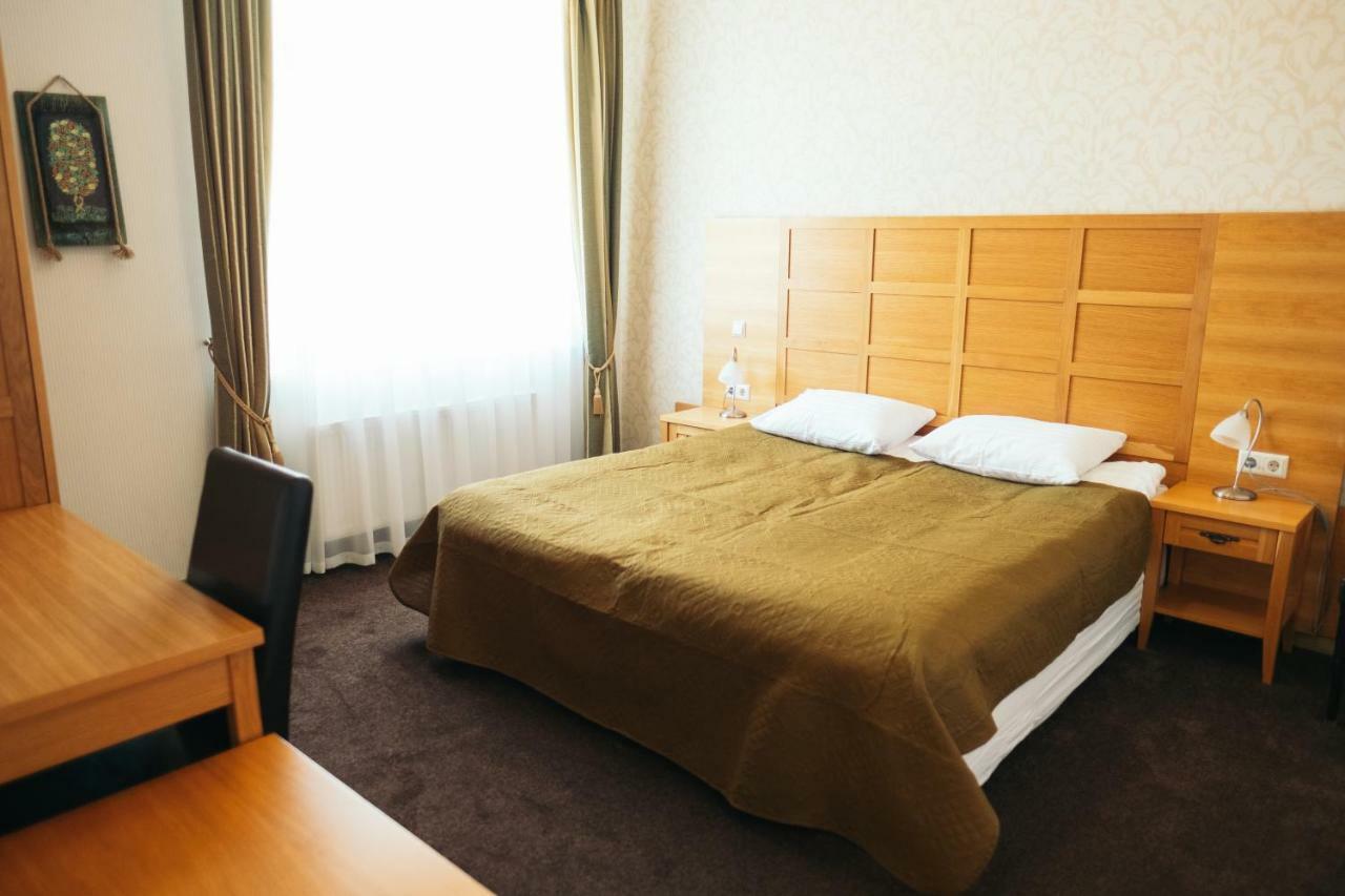 Hotel Vila Diemedis Palanga Buitenkant foto