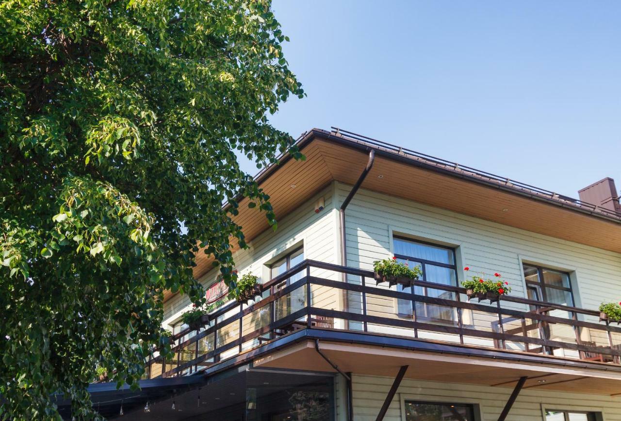 Hotel Vila Diemedis Palanga Buitenkant foto